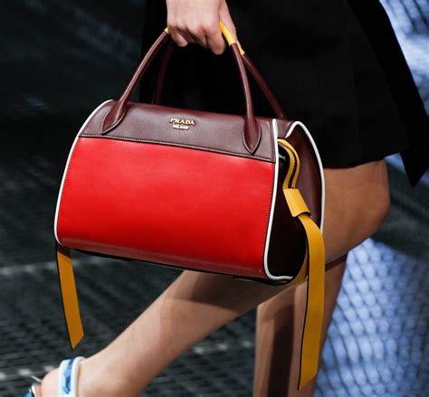 prada bags 2017 images